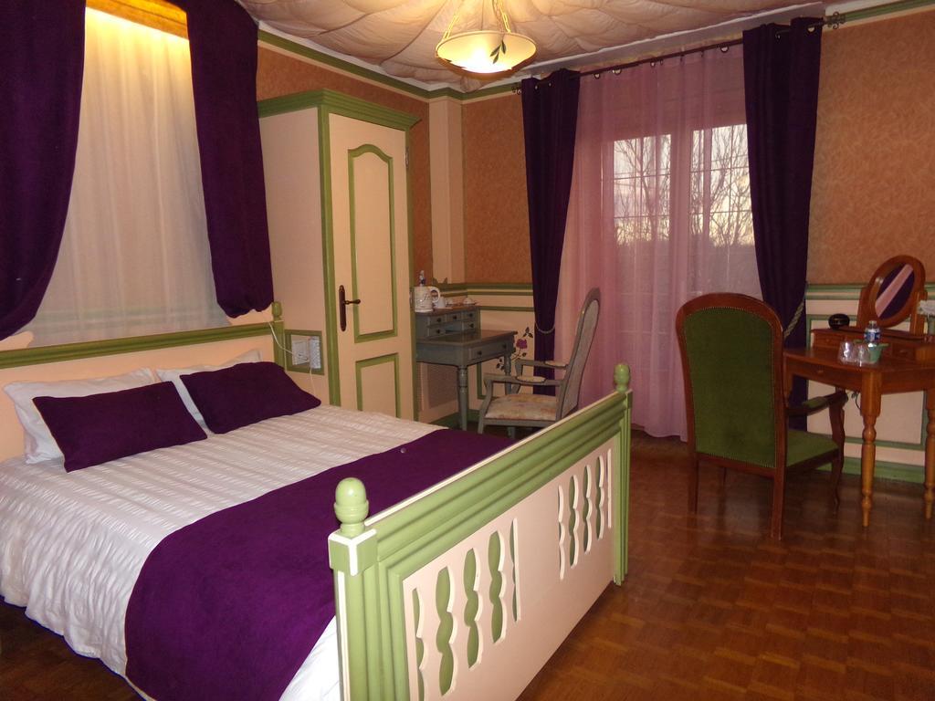 Domaine Capiet Bed and Breakfast Courpiac Exterior foto