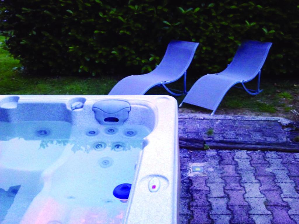 Domaine Capiet Bed and Breakfast Courpiac Exterior foto